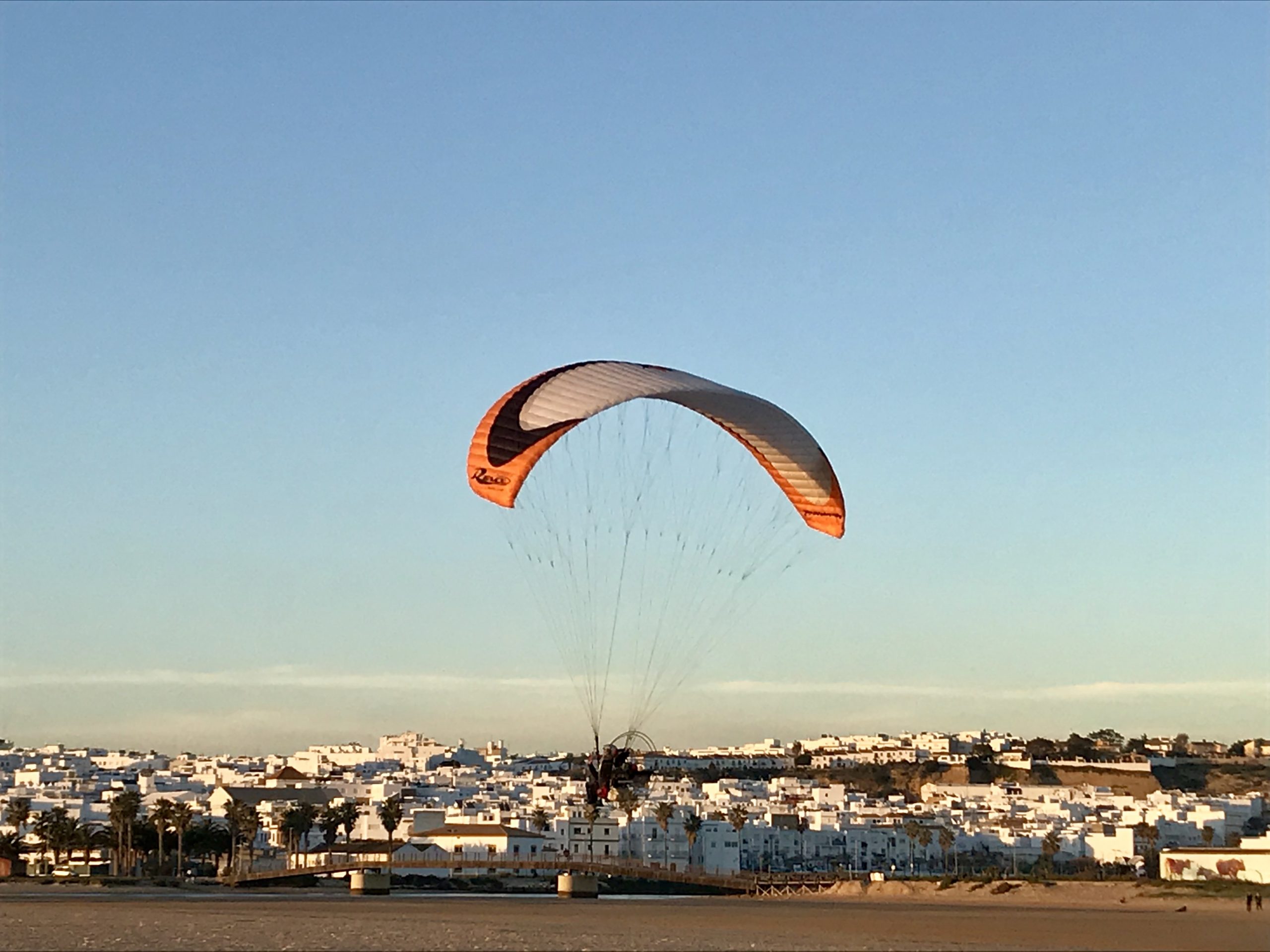 Conil - Beach - Paraglider